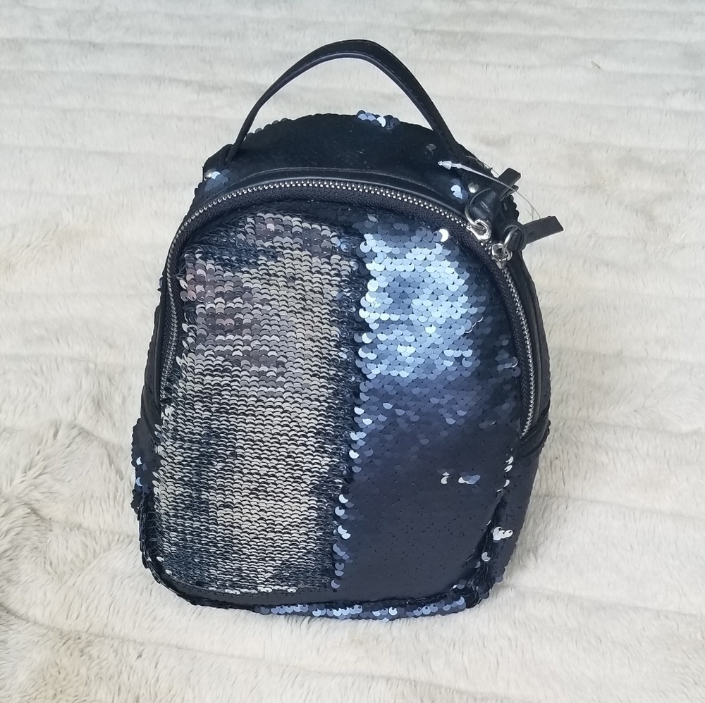 ✨Sequin Purse/Backpack✨